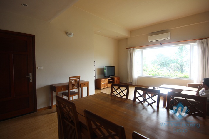 Lakeside two bedroom apartment to rent in Tay Ho